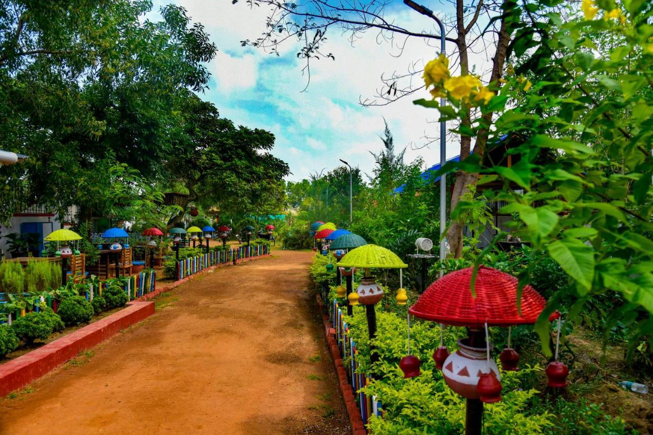 Panchobon Art Resort Shanti Niketan Luaran gambar