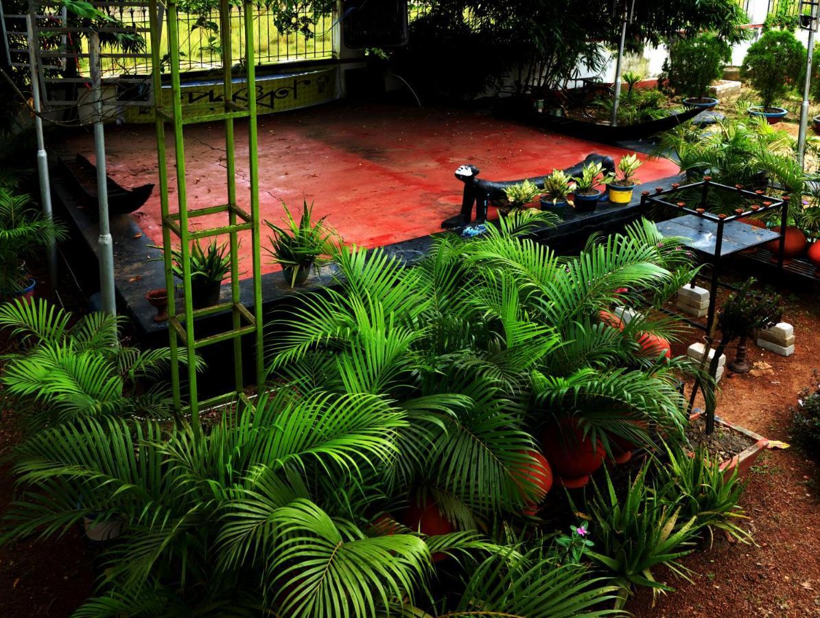 Panchobon Art Resort Shanti Niketan Luaran gambar