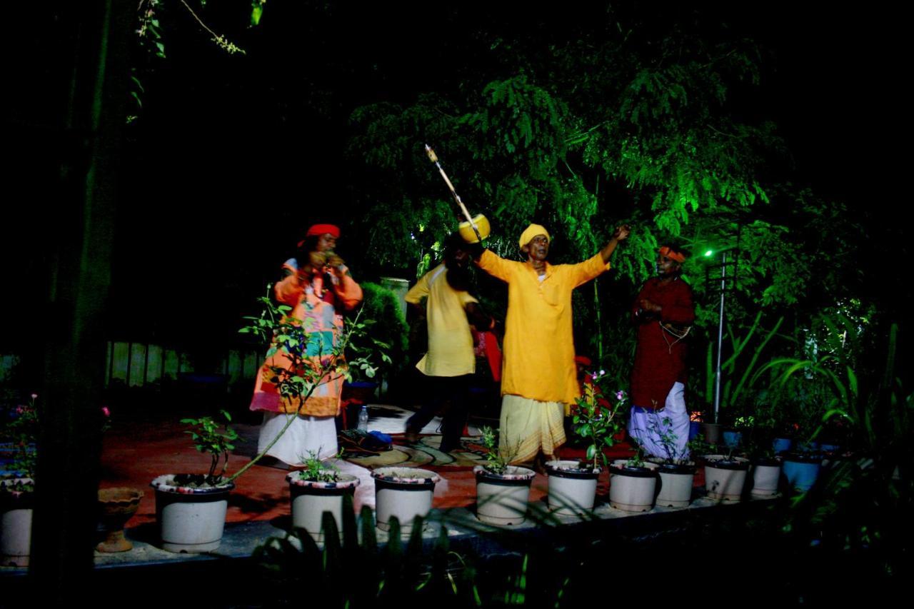 Panchobon Art Resort Shanti Niketan Luaran gambar