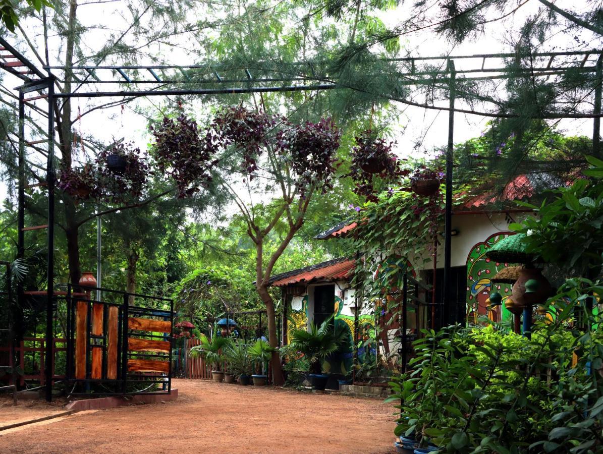Panchobon Art Resort Shanti Niketan Luaran gambar